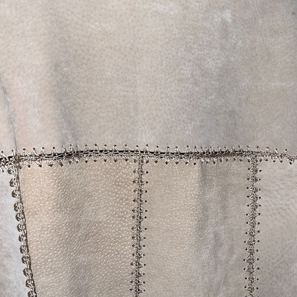 Chicos Design  - Picture 8 of 11